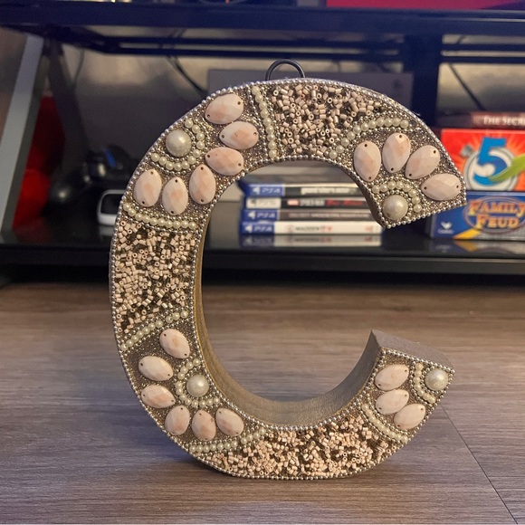 Letter C room decor - Picture 3 of 6